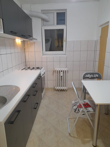 Titan, langa metrou, apartament inchiriere,